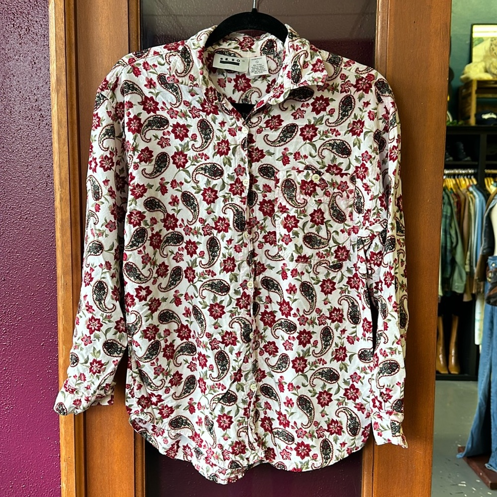 Vintage Ilio floral paisley button down